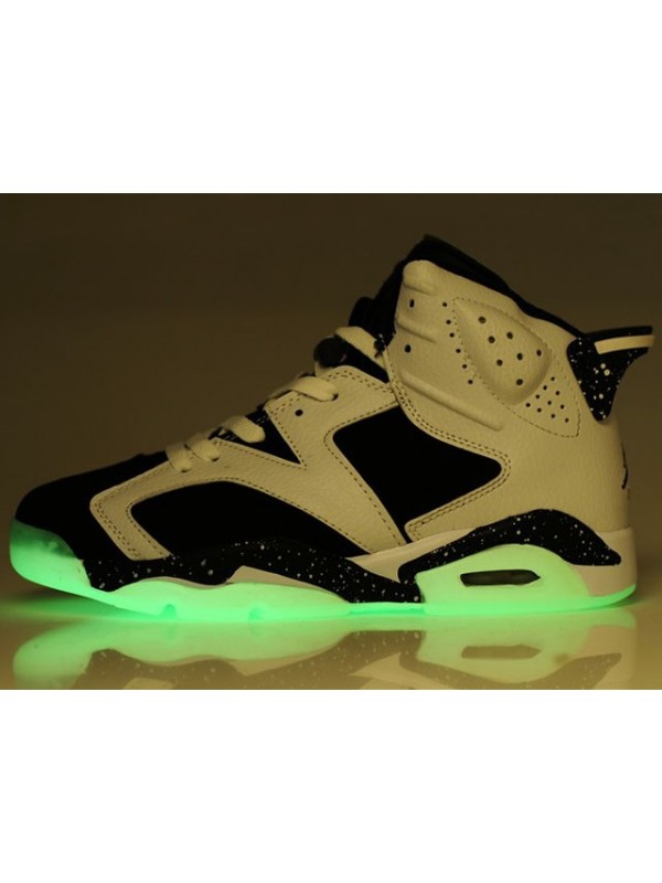 Stylish Glowing Unisex Waterproof LED Light shoes